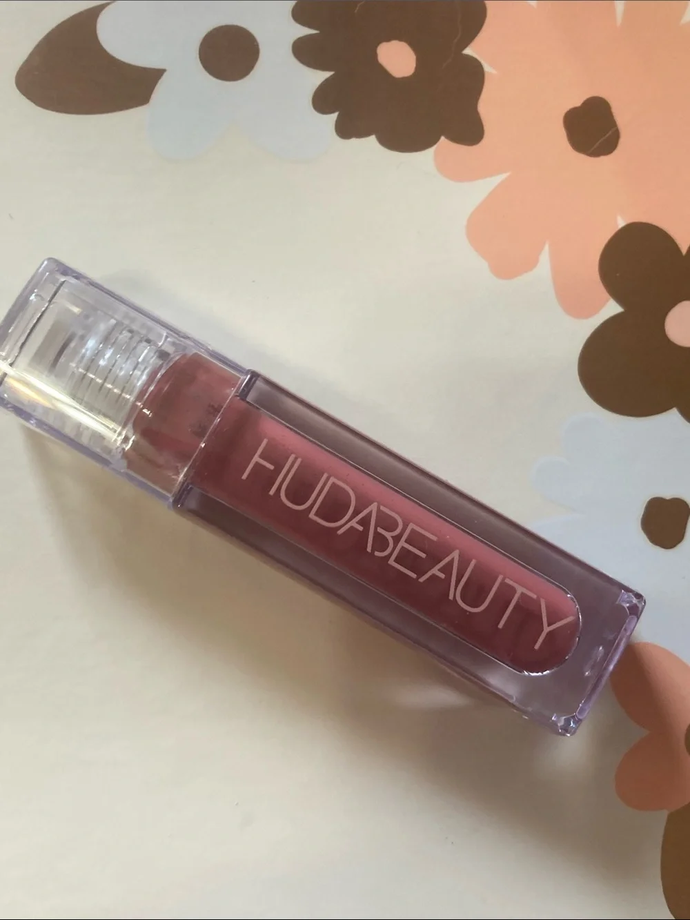 HUDA “Bombshell” FauxFiller Lip Gloss